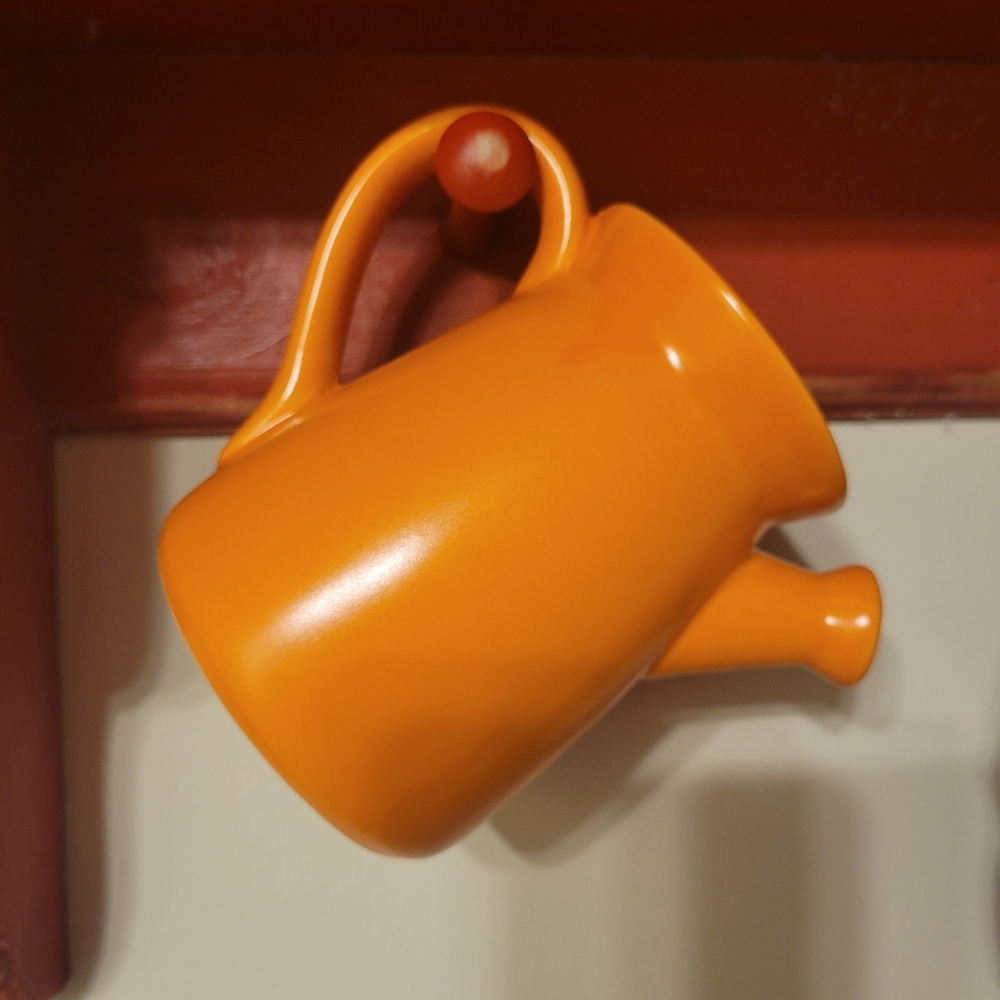 Vintage Orange Ceramic Pottery Vase Shaped Like Watering Can ~ Cute & Cheery - Picture 9 of 16